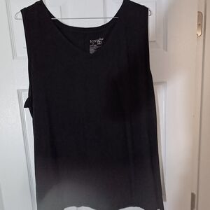 Terra & Sky Sleeveless Black Tank Top